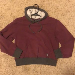 Vintage Maroon Champion Hoodie Size Medium (W)
